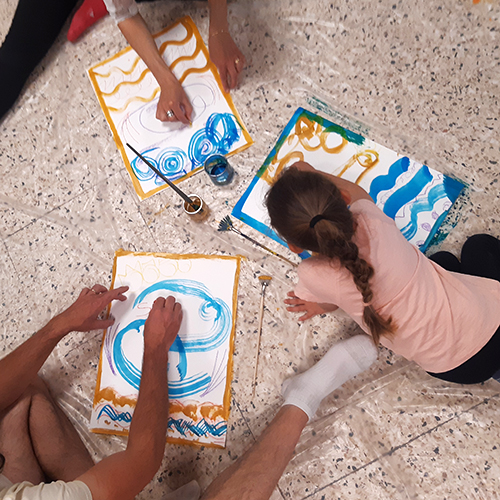 Dessine-moi une danse
Ateliers artistiques parent-enfants